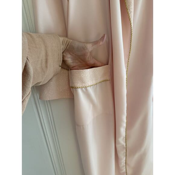 VTG Victoria's Secret Gold Label Pink Gold Quilted Hem Robe W/Belt Womens L - Picture 5 of 7